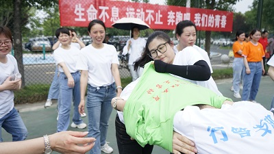 行管  接力赛.JPG